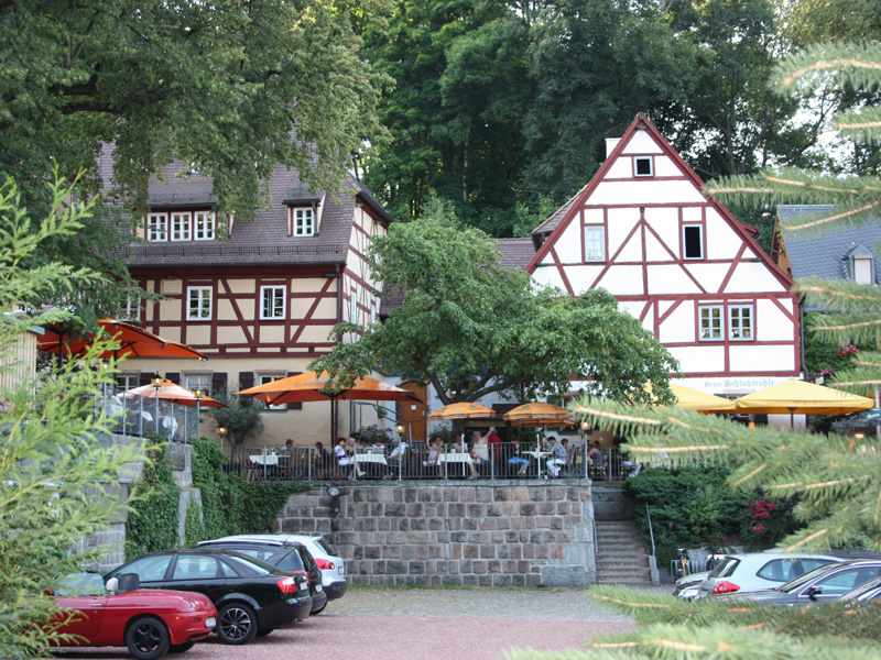 historische Kneipenmeile am Schlossteich